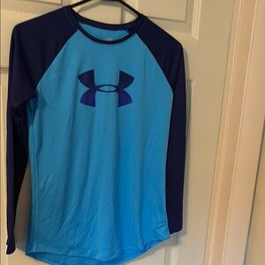 Under Armour Blue Long Sleeve Tee Athletic Performance